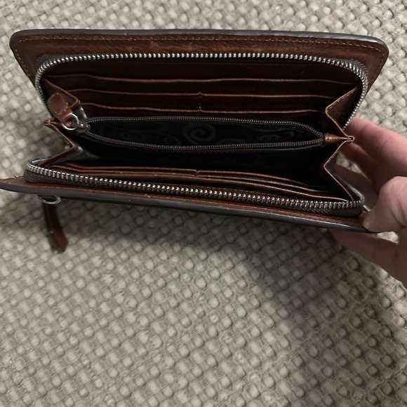 Brighton Ferrara Woven Zip Around Wallet - Picture 6 of 8
